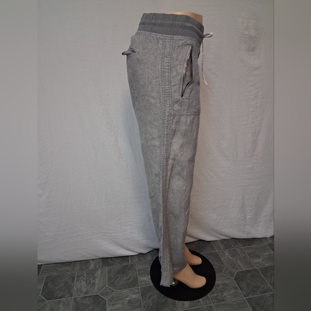 Athleta Dark Gray Relaxed Pants Size 6 - Picture 16 of 16